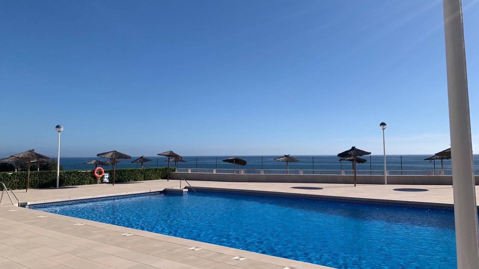 Zweiter Pool der Wohnanlage